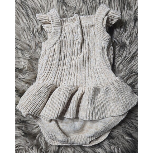 Nicole Miller New York Baby Girl Knit Romper 12M | Cream Cable Knit  Bodysuit - Picture 3 of 4